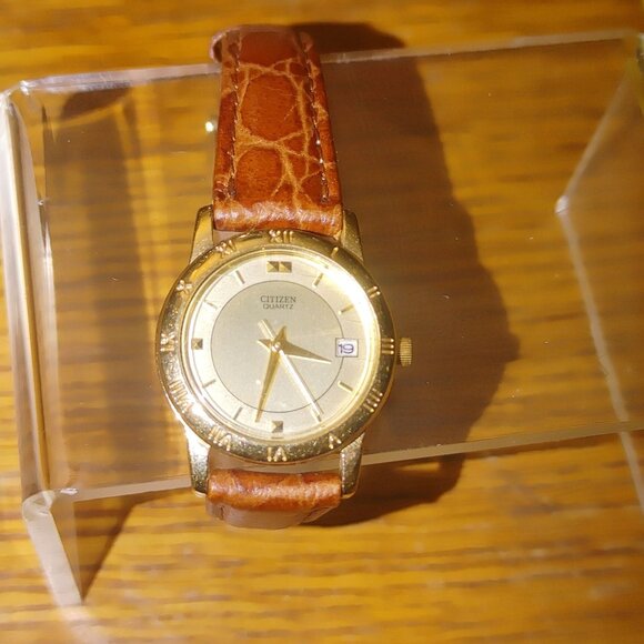 Citizen Quartz Watch Vintage Gold Tone Roman Numeral Face Date Brown Leather main image 14